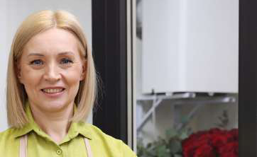 Local florist merchant in store